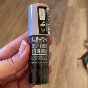 NYX Makeup Bright Idea Illuminating Stick